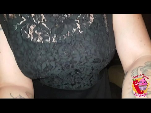 ❤️ Slutty stepister a 'toirt dha blowjob agus Spàinntis ☑  Porn dachaigh  aig gd.niceporn.ru